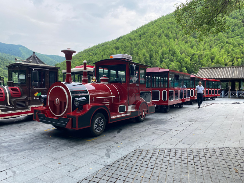 景區(qū)電動(dòng)小火車(chē)真的能節(jié)省80%運(yùn)營(yíng)成本嗎？