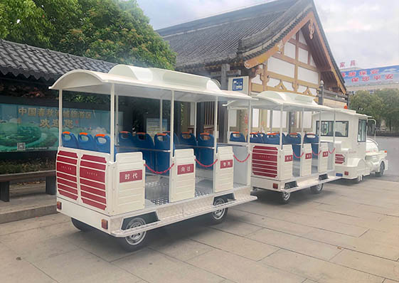 景區(qū)電動(dòng)觀光小火車