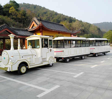 42座觀光火車 42座觀光火車